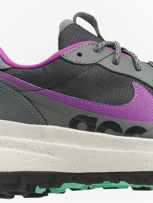 Nike Sneaker Acg Lowcate grau