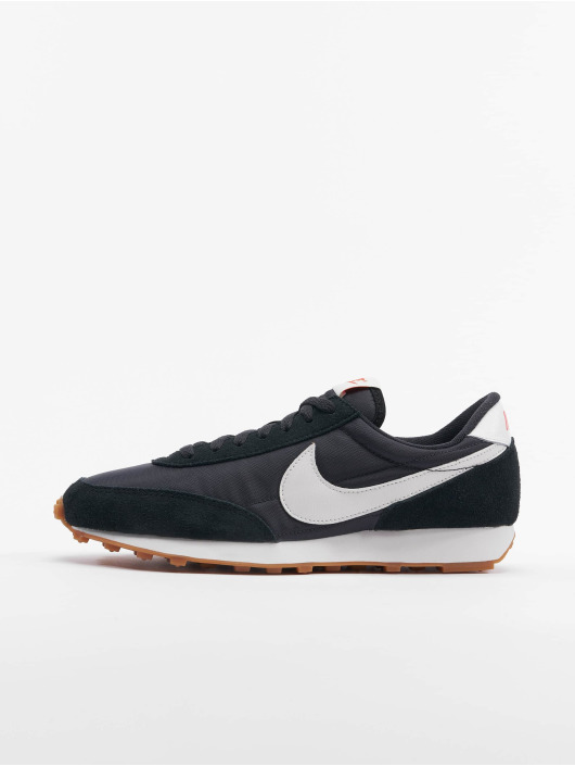 nike daybreak women black