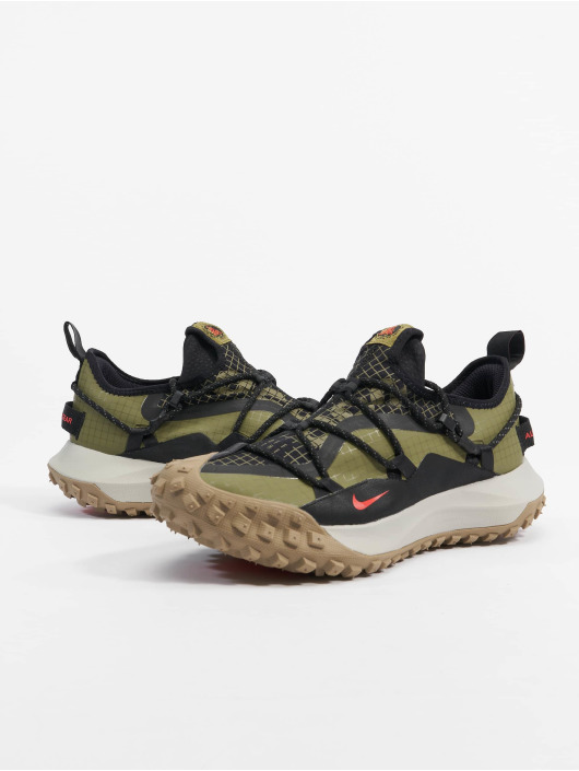 Nike Sneakers Acg Mountain Fly Low Se green