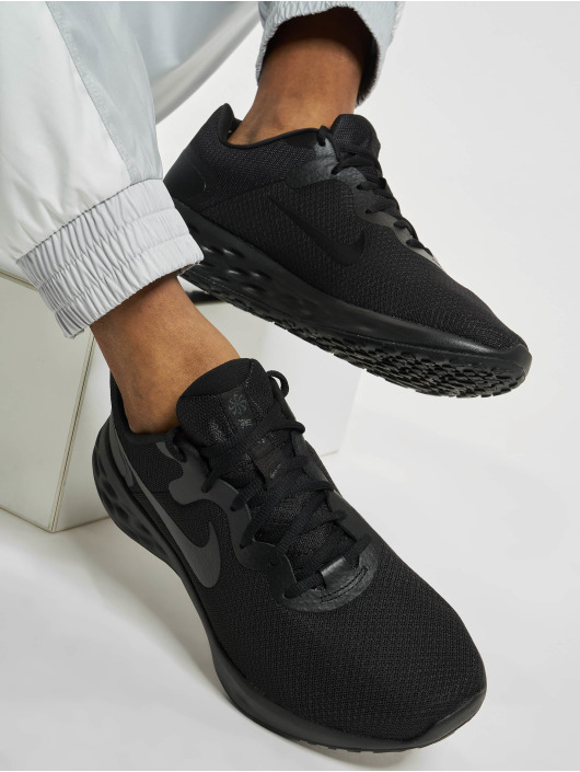 Nike Sneakers Revolution 6 NN 4E sort