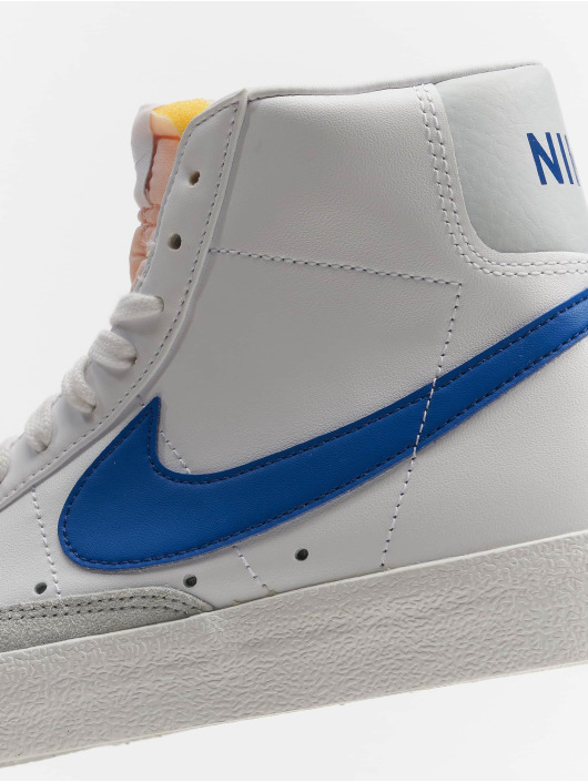 Nike Snejkry Blazer Mid '77 Vintage barvitý