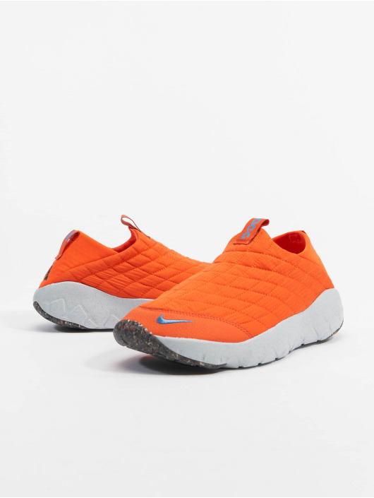 Nike Snejkry Acg Moc 3.5 oranžový