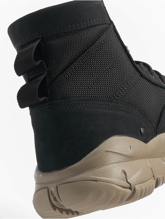 Nike Snejkry Sfb 6" Nsw Leather čern