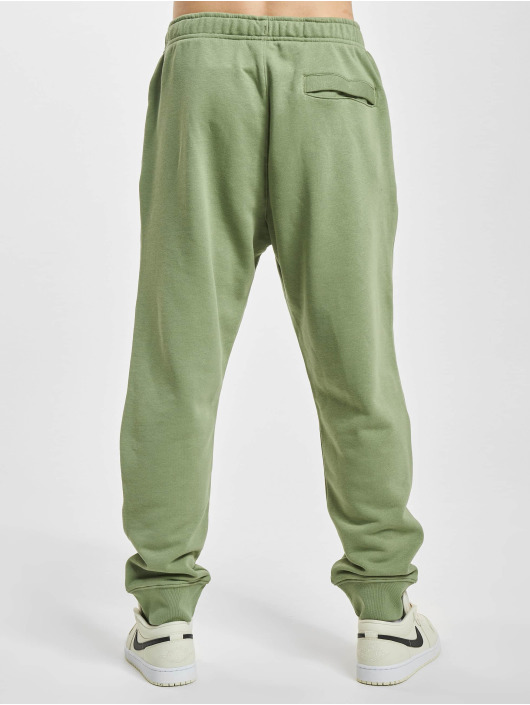 Nike Sweat Pant Club green
