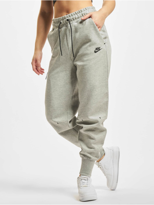 Nike Sweat Pant Tech Fleece Essntl grey