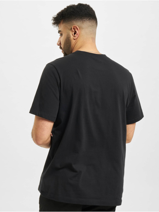Nike T-Shirt Swoosh black