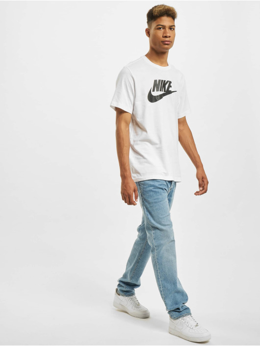 Nike T-Shirt Sportswear blanc