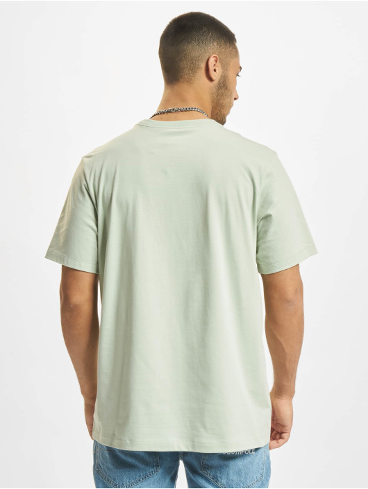 Nike T-Shirt Just Do It Swoosh green