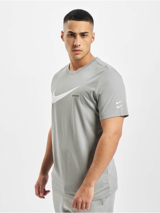 t shirt nike gris