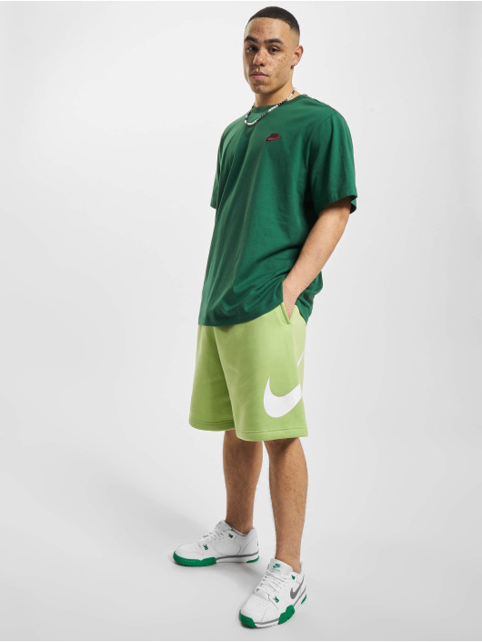 Nike T-Shirt Sportswear Club vert