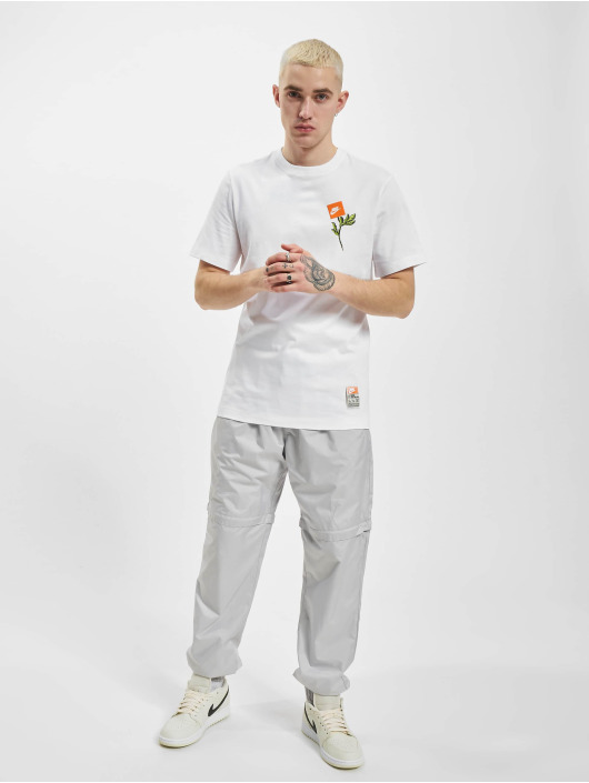 Nike T-Shirt NSW white