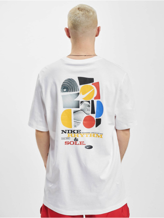 Nike T-Shirt 4059753797138 white