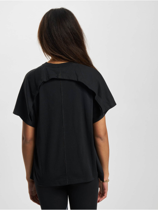 Nike T-shirts W  Earth Day sort