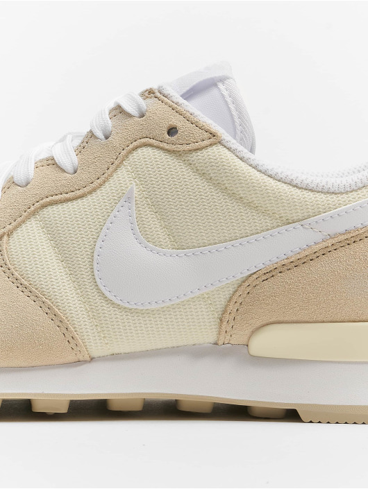 Nike Tennarit Internationalist beige