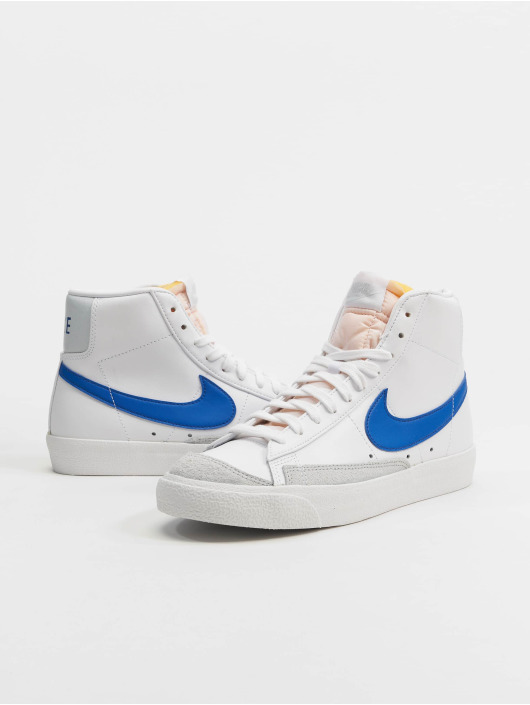 Nike Tennarit Blazer Mid '77 Vintage kirjava
