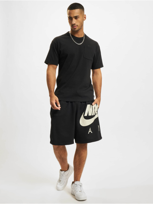 Nike Tričká Premium Essntl Sust Pkt èierna