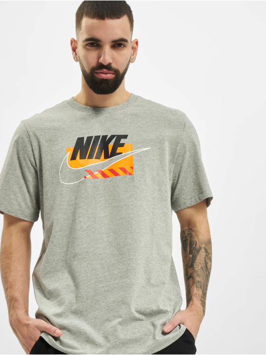 Nike Tričká M Nsw Sp Brandmarks Hbr šedá