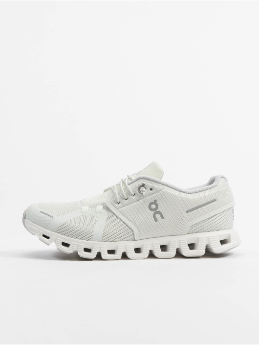 ON Running Sneakers Cloud 5 M hvid