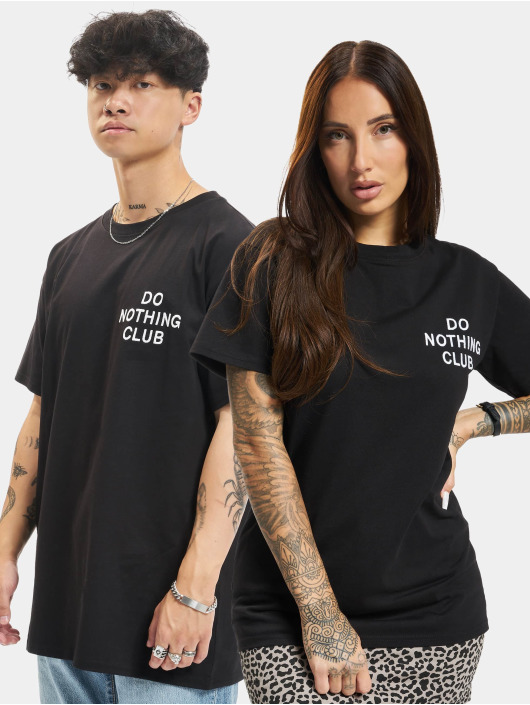 On Vacation T-Shirt Do Nothing Club black