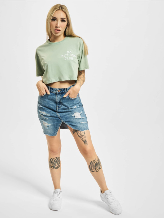 On Vacation T-Shirt Cropped Do Nothing Club vert