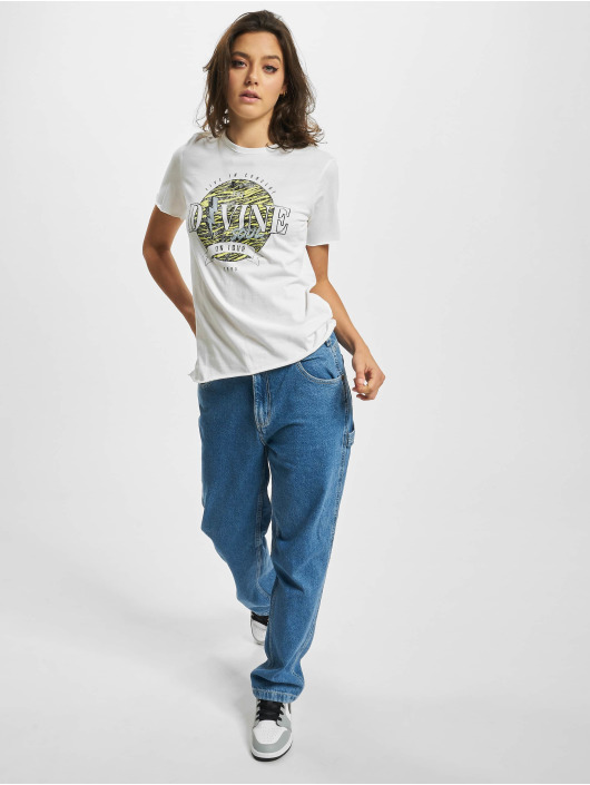 Only T-shirts Lucy Rocking hvid