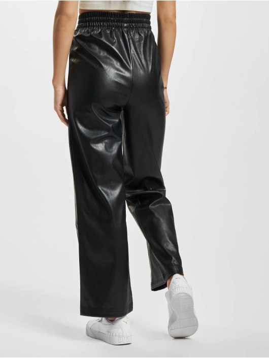 Puma Chino T7 Faux Leather zwart