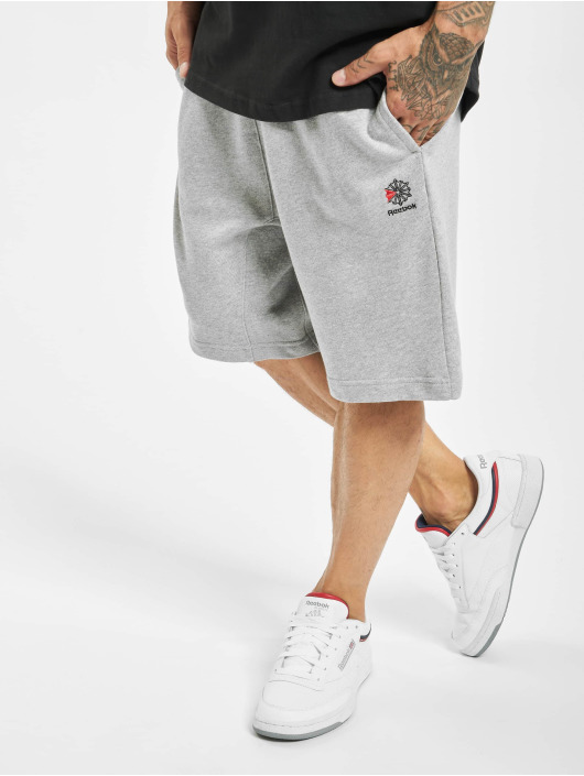 shorts reebok homme gris