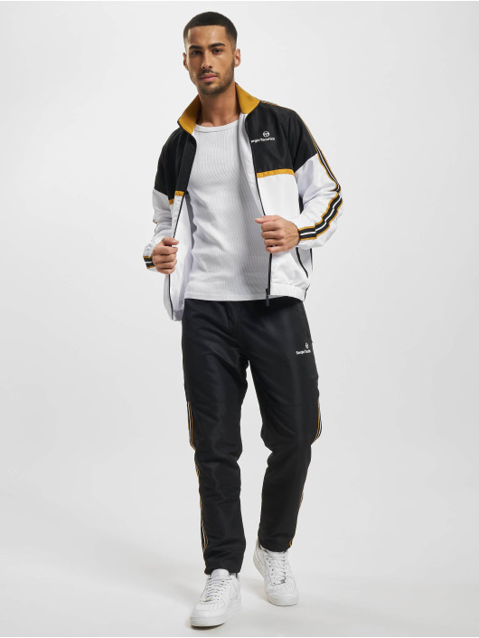 Sergio Tacchini Obleky Lista čern