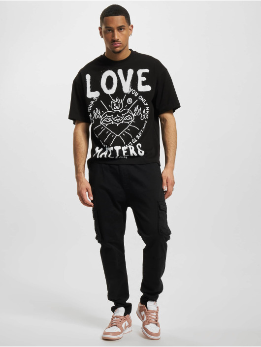 Sixth June Camiseta Love Matters negro