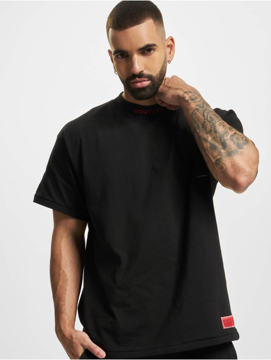 The Couture Club Herren T-Shirt Pocket Neckline Interest in schwarz