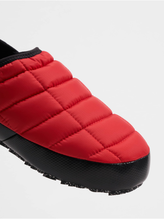 The North Face Muut Thermoball Traction V punainen