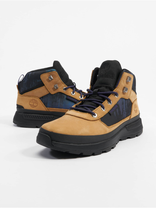 field trekker mid boots