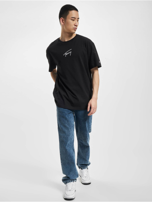 Tommy Jeans T-paidat Classic Signature musta