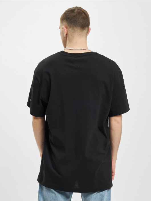 Tommy Jeans T-Shirt Relaxed Chest Logo schwarz