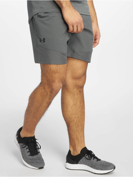 ua vanish shorts