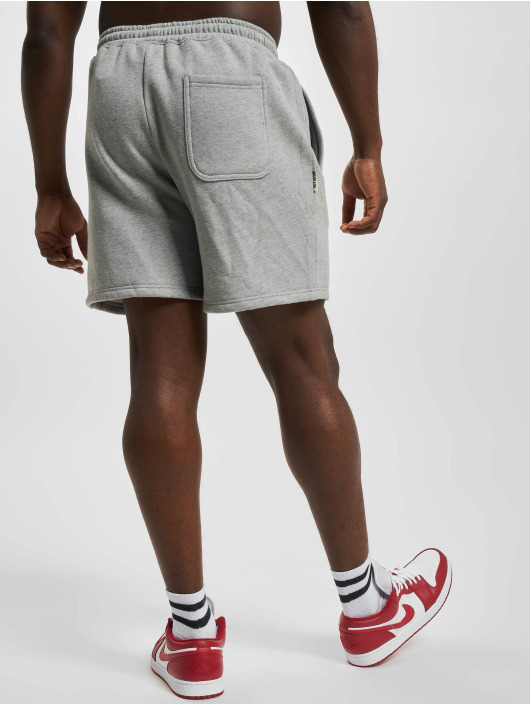UNFAIR ATHLETICS Shortsit Velour Patch harmaa