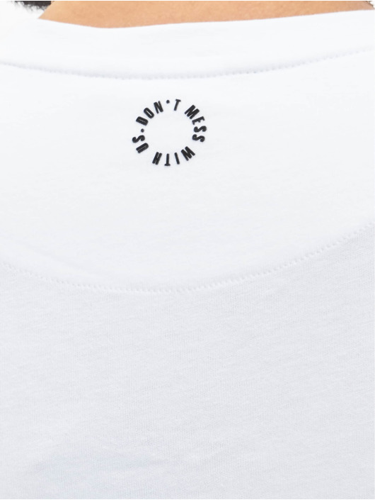 UNFAIR ATHLETICS T-skjorter Classic Label '19 hvit