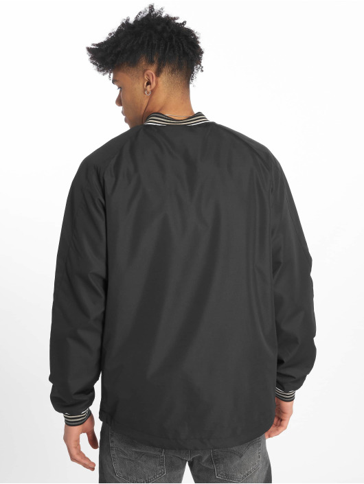 Urban Classics Gensre Warm Up svart
