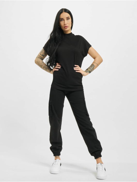 Urban Classics T-paidat Oversized Cut On Sleeve Viscose musta