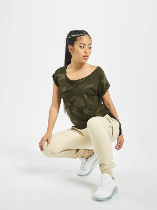 Urban Classics T-Shirt Camo Back Shaped camouflage