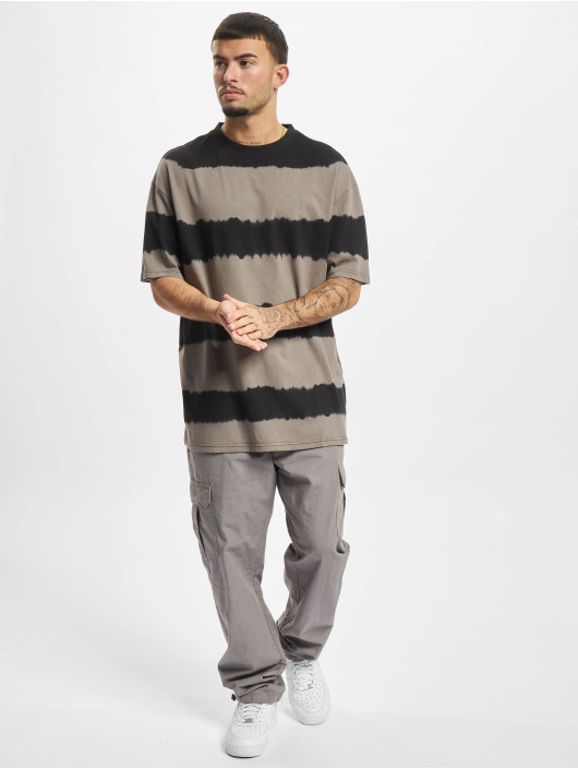 Urban Classics t-shirt Oversized Striped Tye Dye grijs