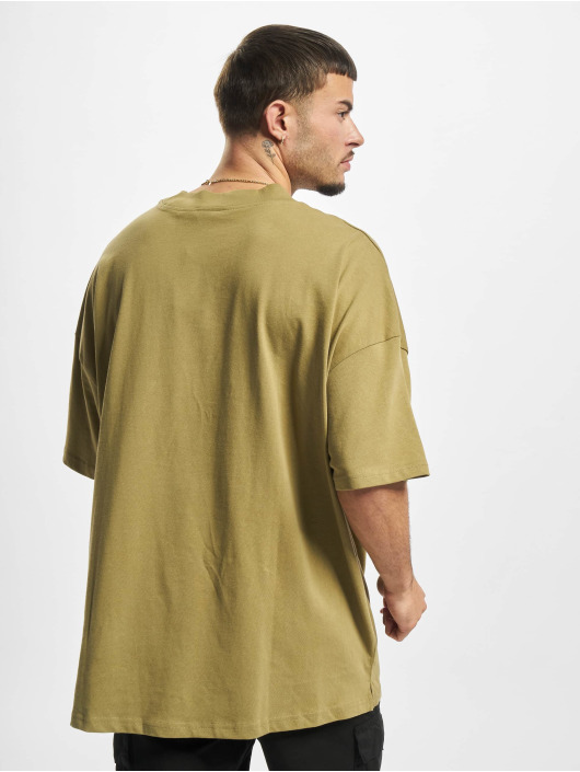 Urban Classics t-shirt Oversized Mock Neck khaki