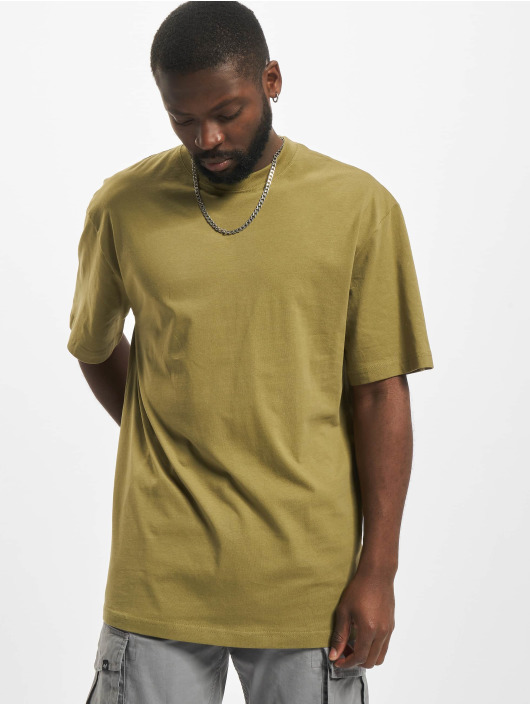 Urban Classics t-shirt Tall olijfgroen