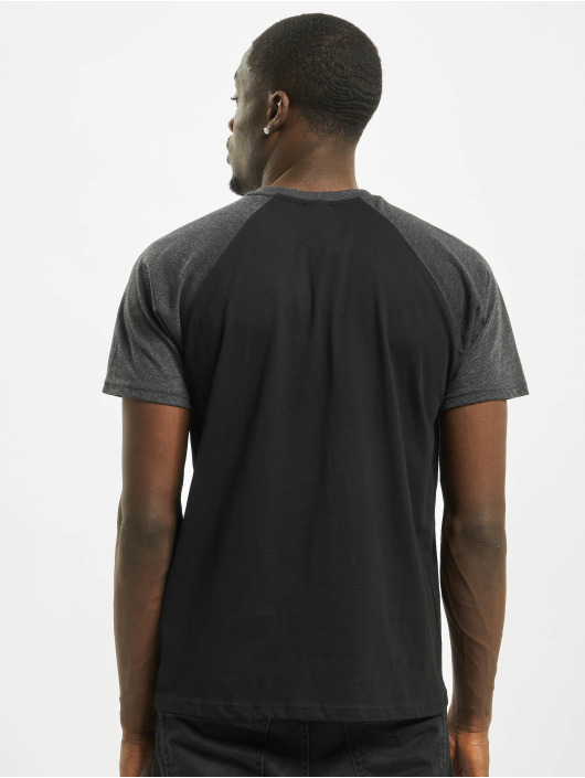 Urban Classics T-skjorter Raglan Contrast svart