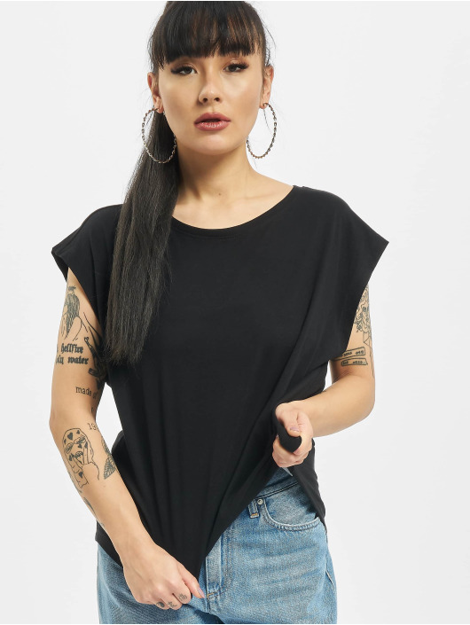 Urban Classics T-skjorter Basic Shaped svart