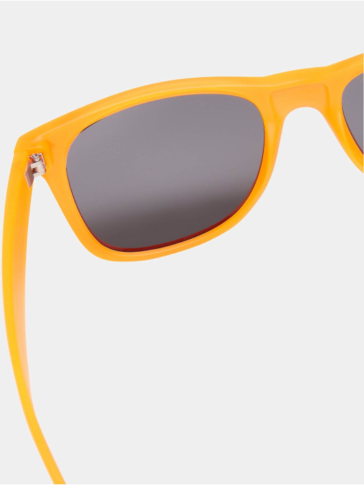 Urban Classics Zonnebril Likoma oranje