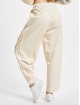 adidas Originals Sweat Pant Relaxed beige