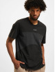adidas Originals T-Shirt R.Y.V. Basic schwarz