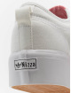 adidas Originals Tennarit Nizza Platform valkoinen