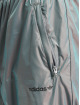 adidas Originals tepláky adicolor Shattered Trefoil pestrá